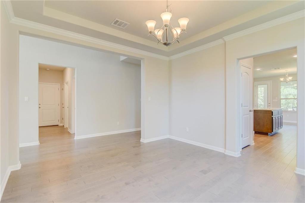 A little dining room update....